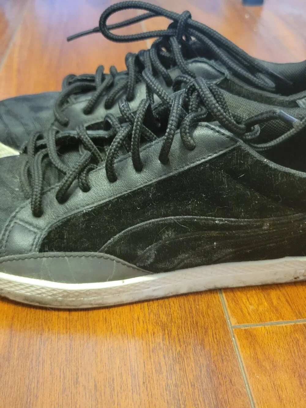 Puma Sneakers